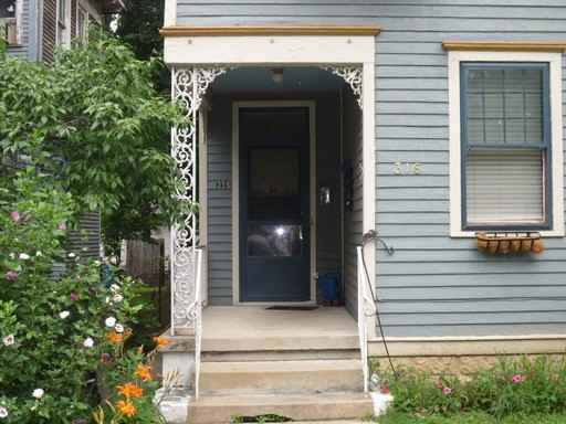 316 W Suttenfield St #316 - Photo 2 of 9