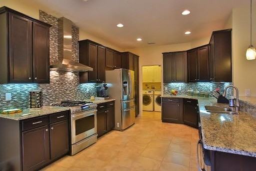 718 Riviera Bella Dr - Photo 3 of 14