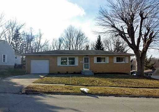 211 Canyon Pkwy - Photo 2 of 18