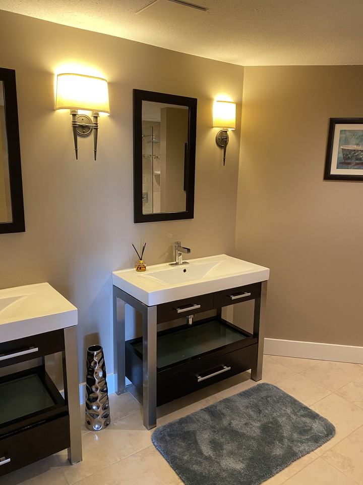 236 Stevens Drive, West Vancouver, BC