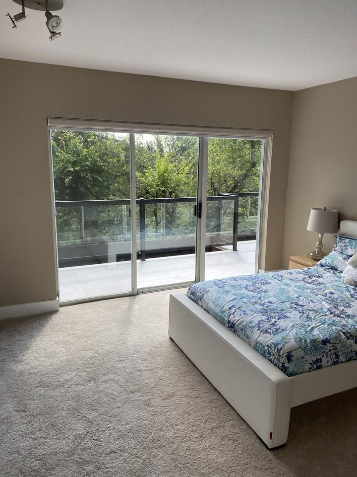 236 Stevens Drive - Photo 2 of 8