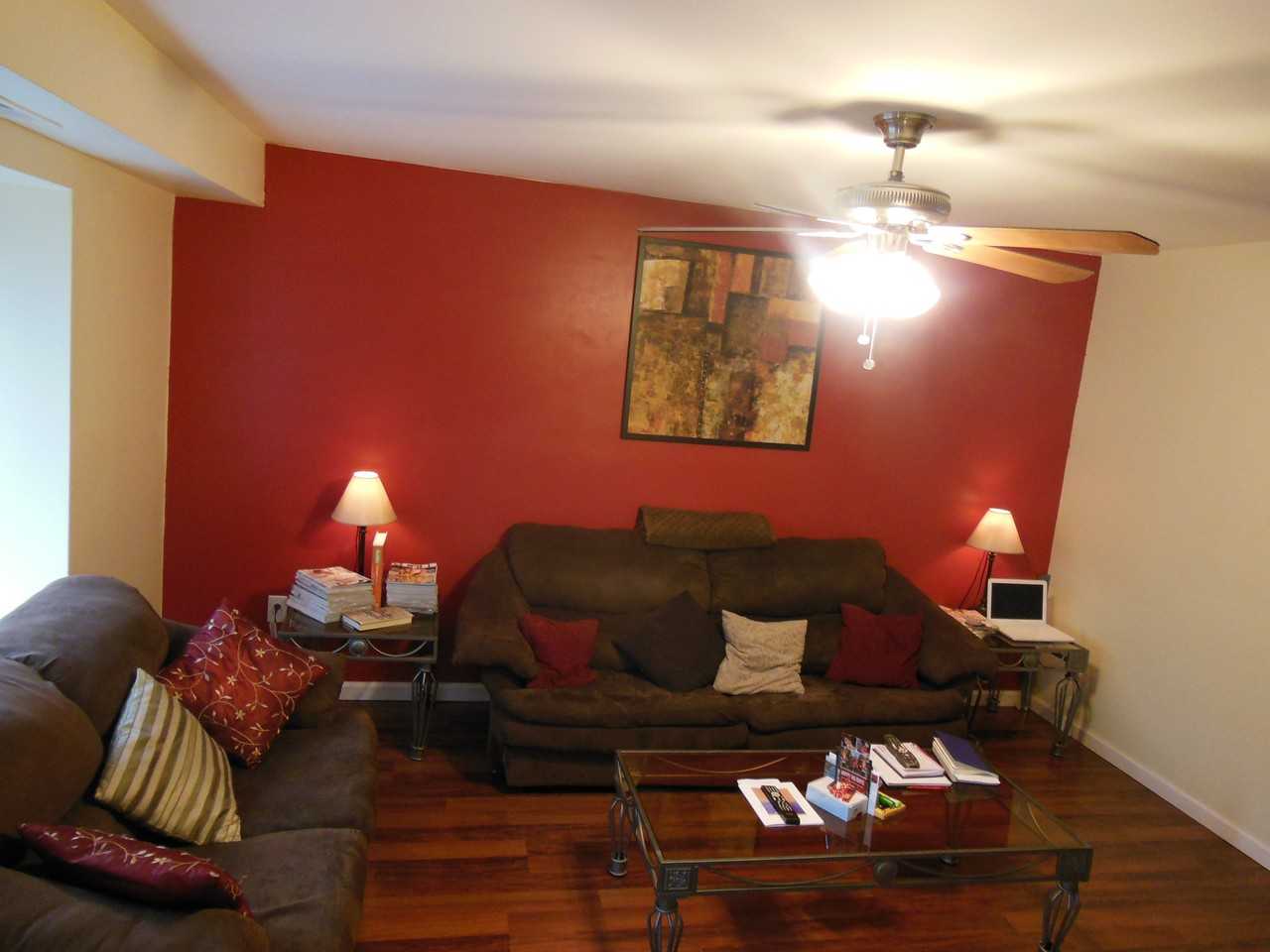 19 Coventry Ct - Photo 3 of 17