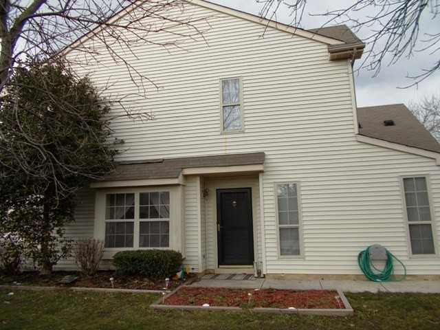 9 Dewberry Ln - Photo 2 of 13