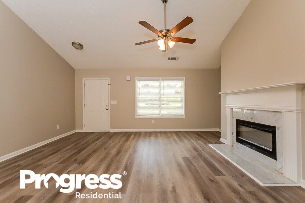 130 Wynfield Dr - Photo 3 of 16