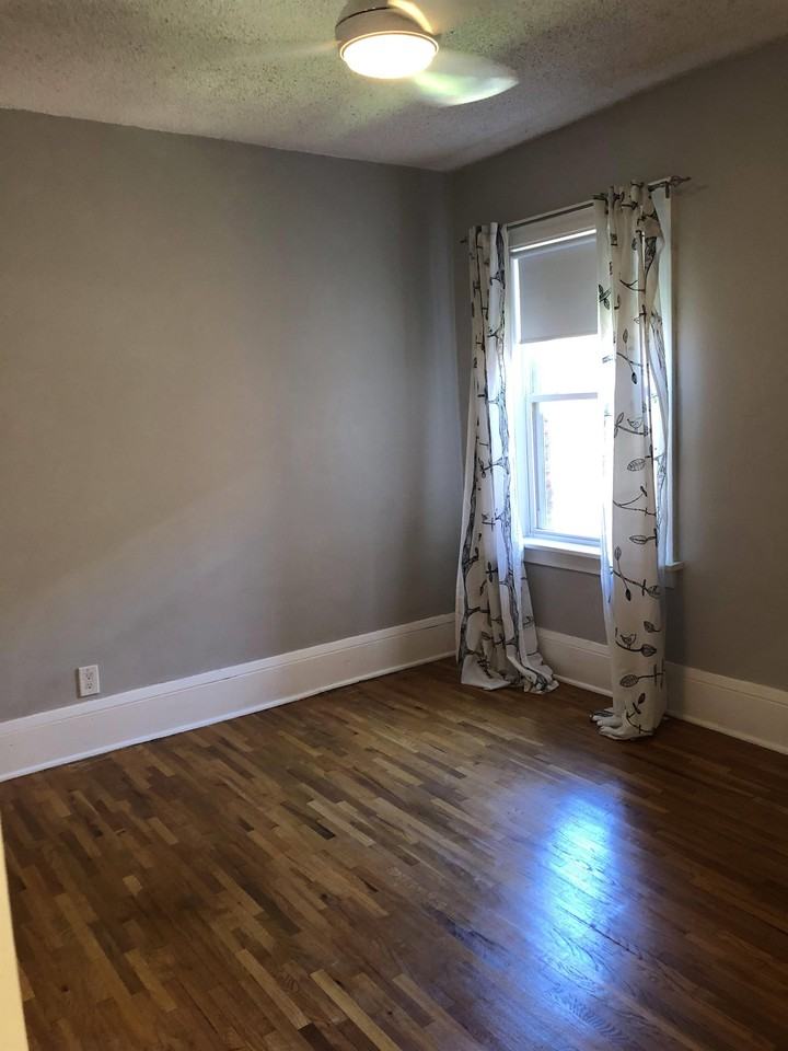 3528 Emerson Ave S #5 - Photo 5 of 15