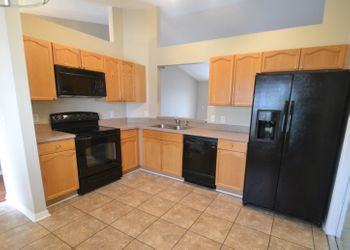 37245 Sandy Ln - Photo 2 of 15