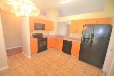 37245 Sandy Ln - Photo 3 of 15