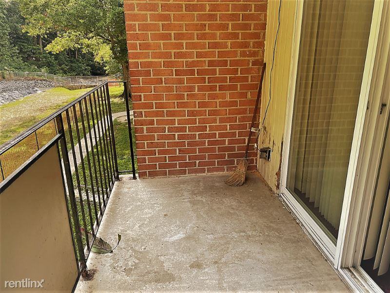2301 Olson St - Photo 3 of 10