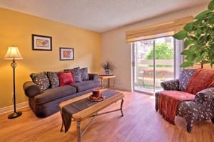 Hampden Heights Apartments - Photo 3 of 12