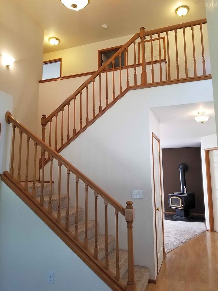 16935 161st Ave Se - Photo 3 of 12