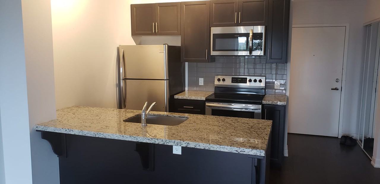 4040 Upper Middle Road #304 - Photo 2 of 14