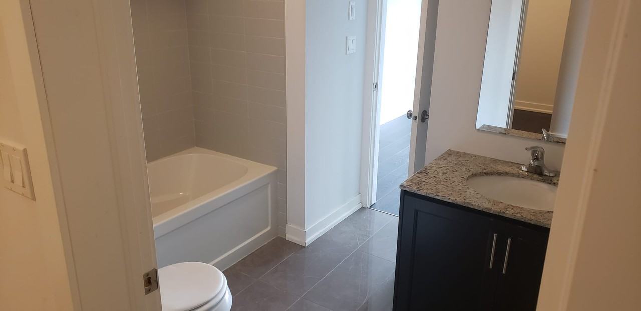 4040 Upper Middle Road #304 - Photo 4 of 14