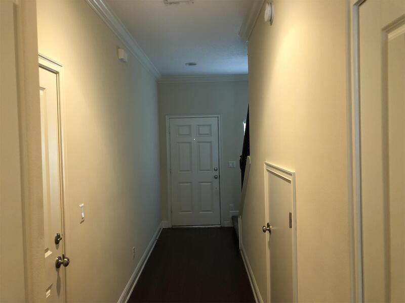 2553 S Mills Ave - Photo 7 of 22