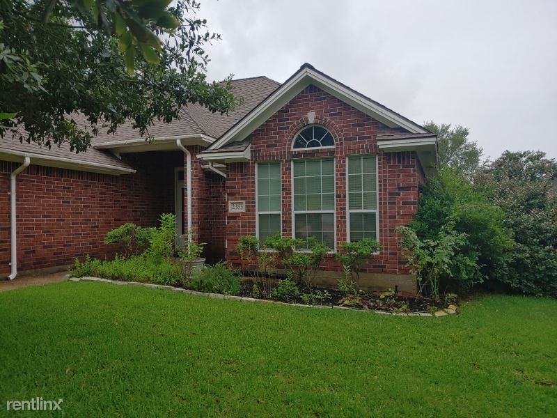 2383 Kendal Green Cir - Photo 2 of 17