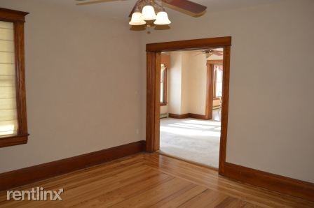 6810 Starville Rd - Photo 3 of 17