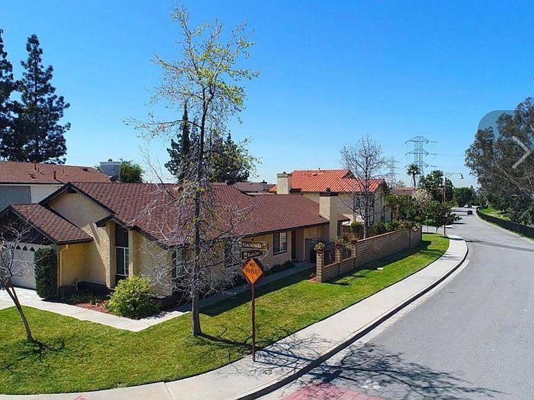 3210 Hacienda Dr - Photo 2 of 8