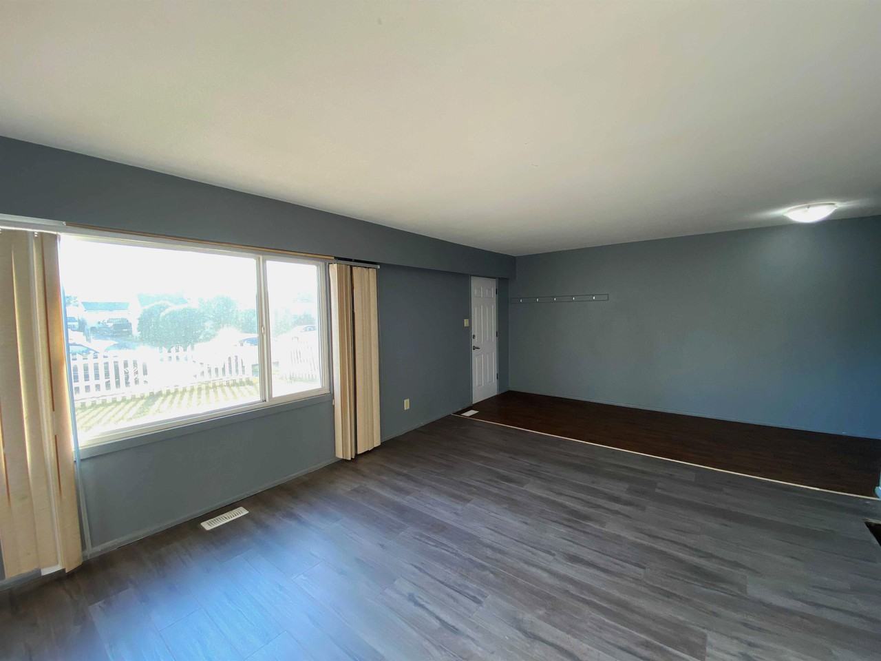 972 Johnson St #1 - Photo 2 of 17