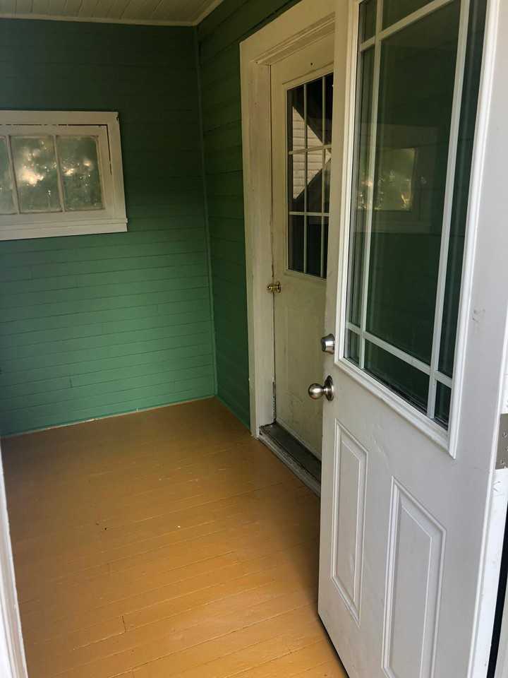 398 College Ave #1 - Photo 2 of 10