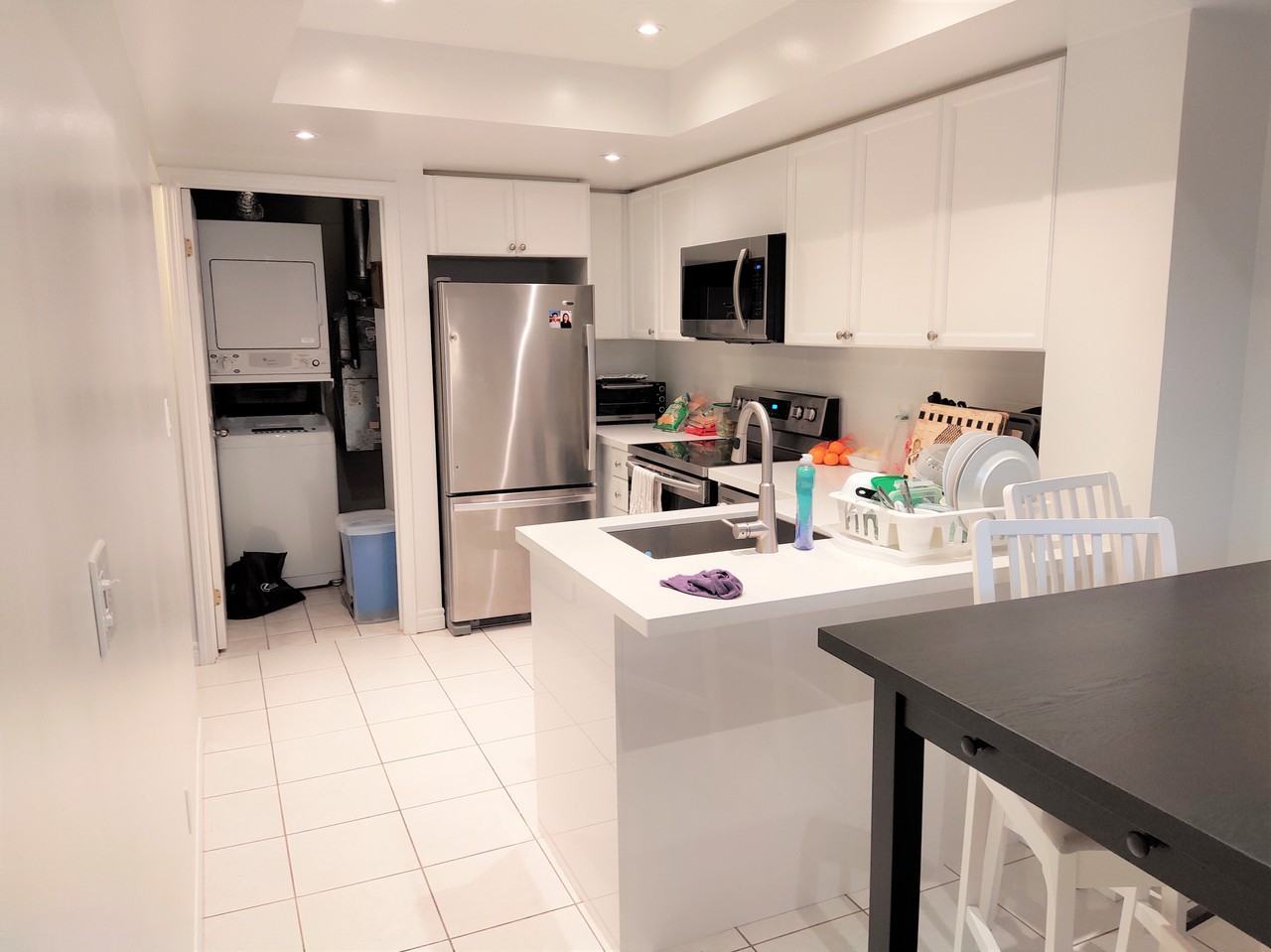 285 Antibes Drive - Photo 5 of 17