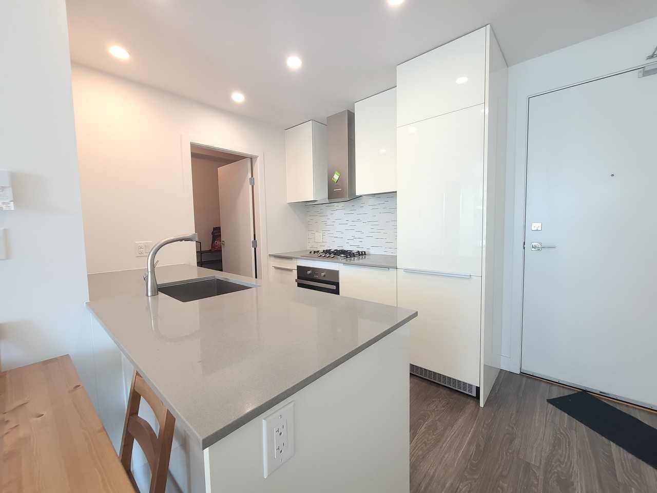 1283 Howe Street #709