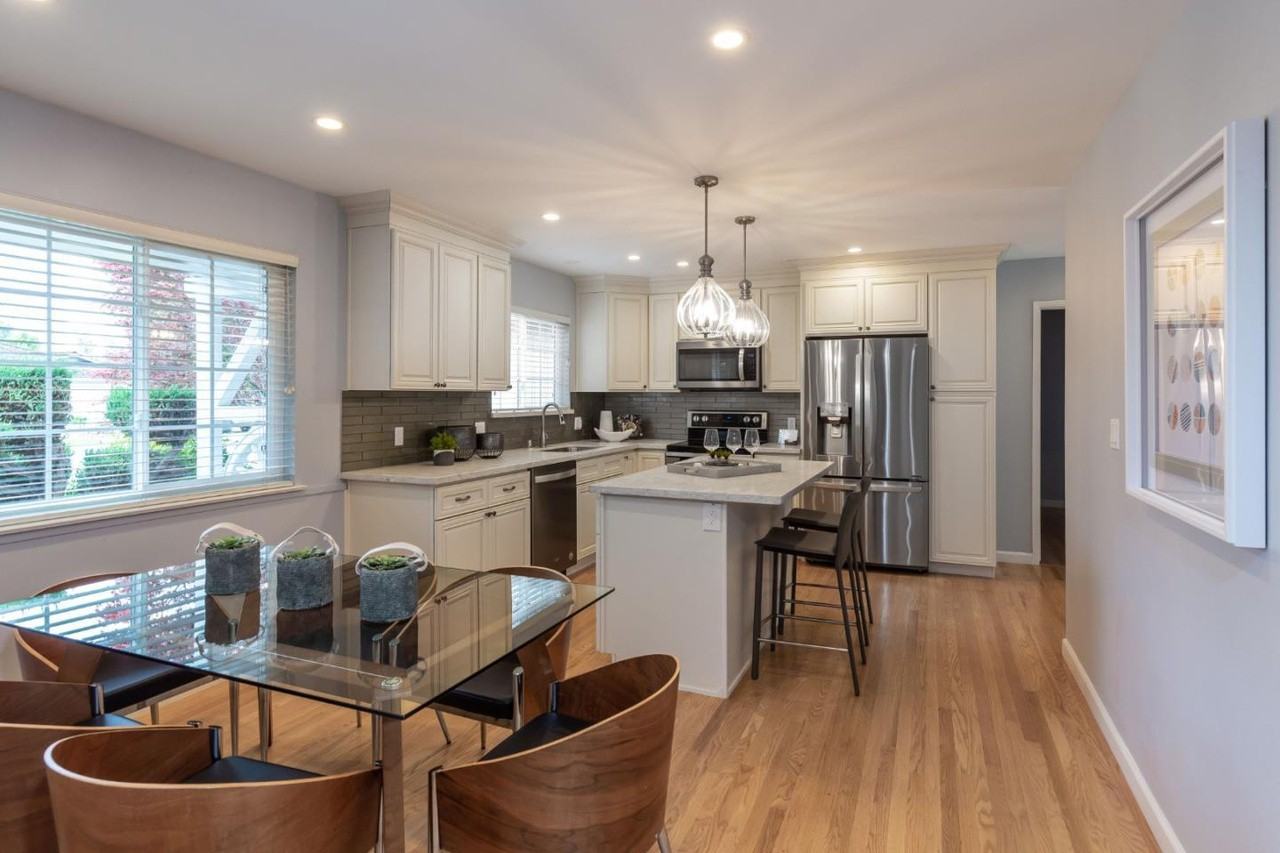 3383 Lubich Dr - Photo 3 of 13