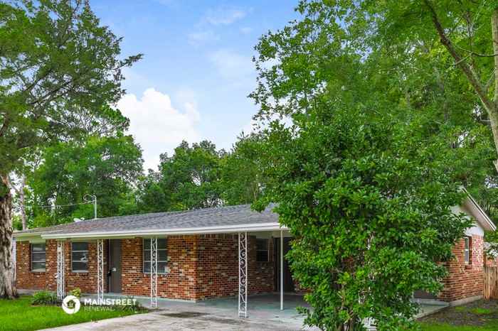 5849 Wending Dr - Photo 3 of 16