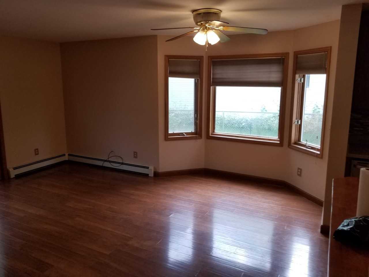 918 Woodland Dr #1 - Photo 5 of 26