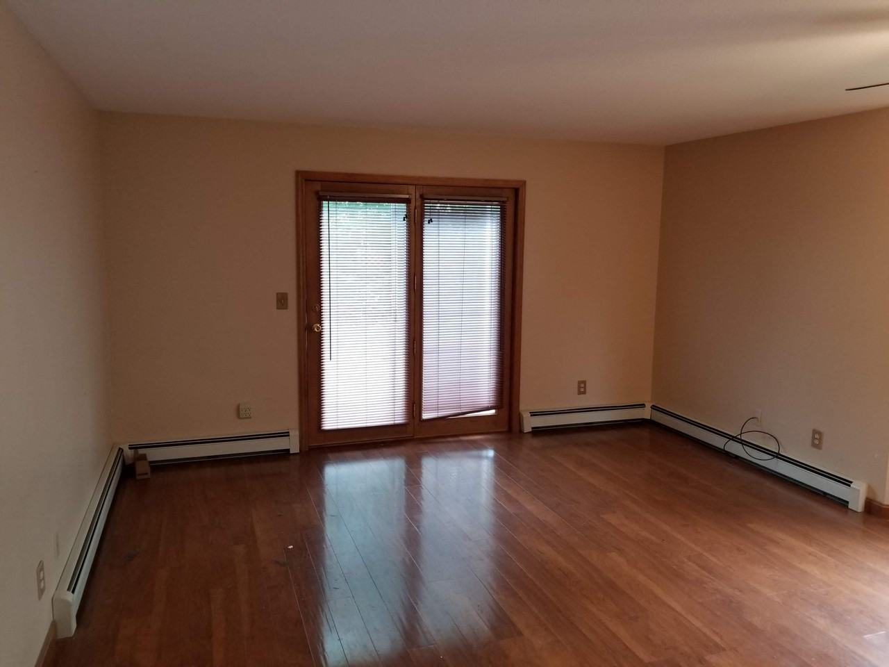 918 Woodland Dr #1 - Photo 6 of 26