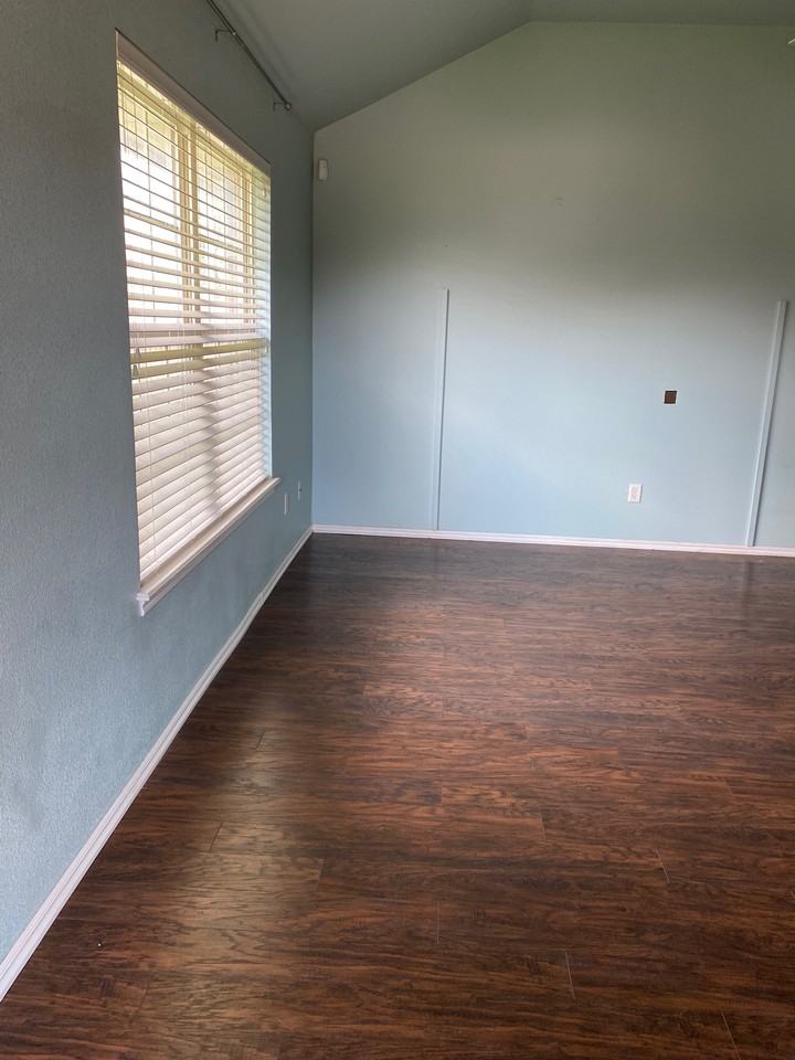 3610 Ellis Ave #1 - Photo 5 of 29