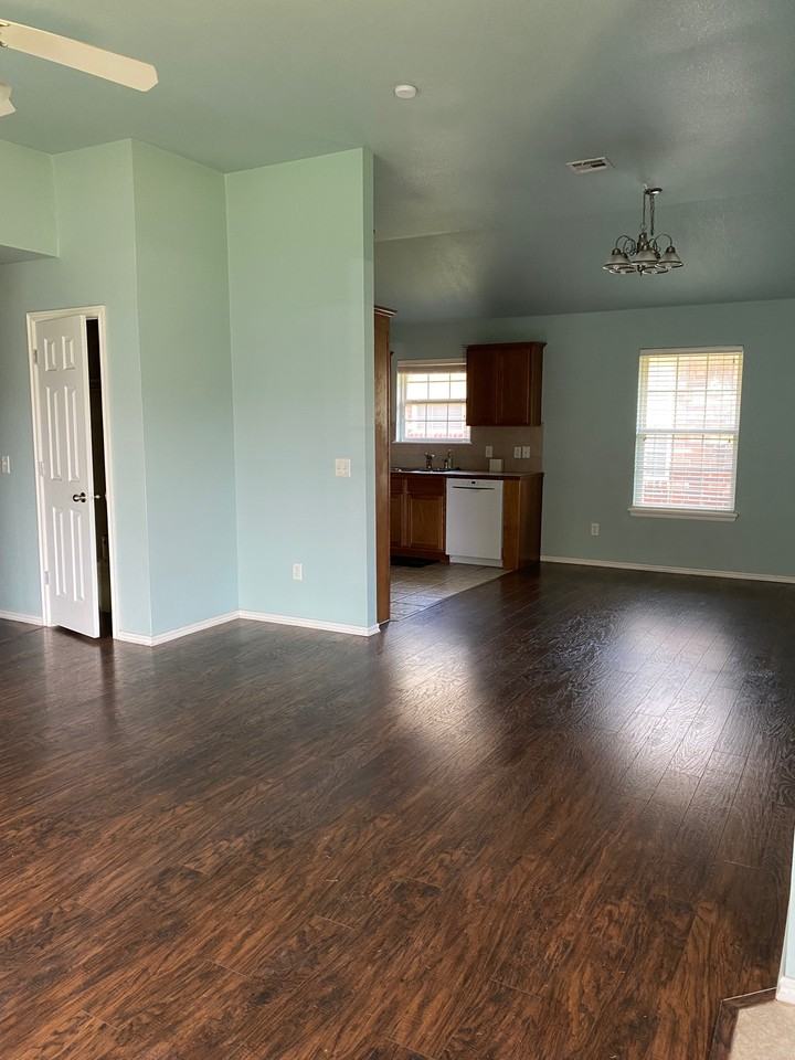 3610 Ellis Ave #1 - Photo 6 of 29