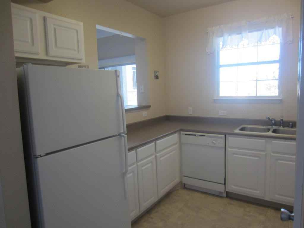 7428 S Quail Cir #1726 - Photo 3 of 9