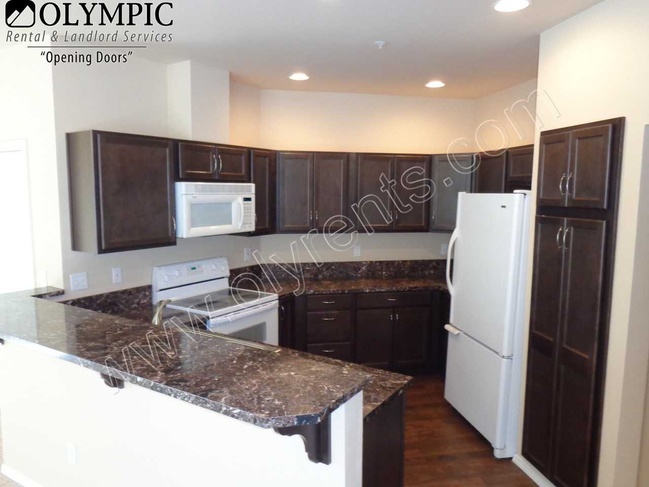 1901 Kennedy Pl - Photo 2 of 14