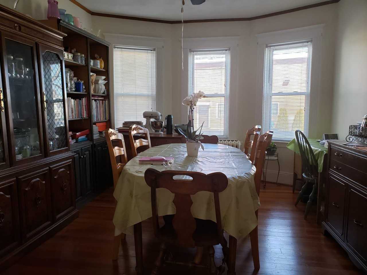 155 Woodside Ave #1 - Photo 2 of 10