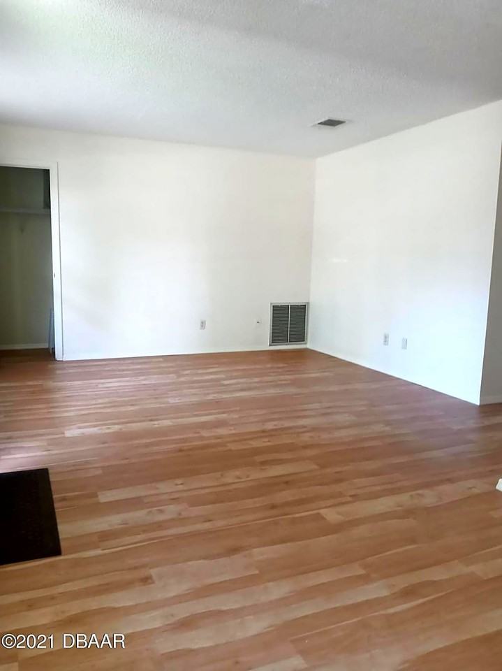 3016 India Palm Dr - Photo 2 of 10