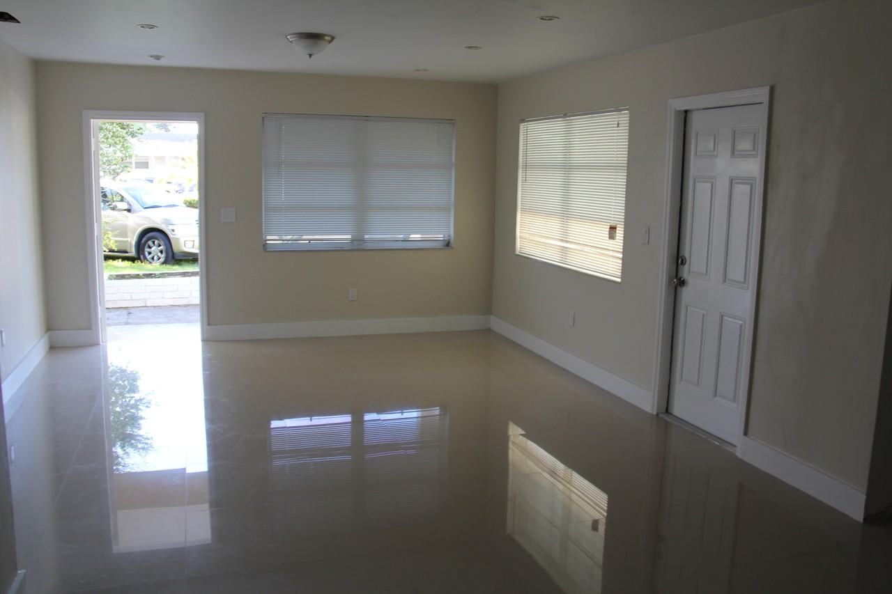 6405 Plunkett Street - Photo 3 of 13