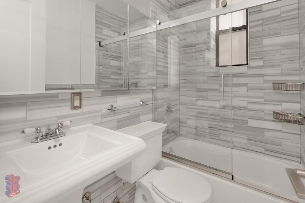 E 23rd St #18 - Photo 7 of 8