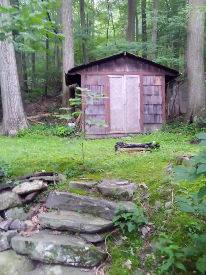 31 Old Woodland Trl - Photo 2 of 12