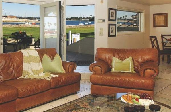 3680 Bayside Walk - Photo 3 of 12