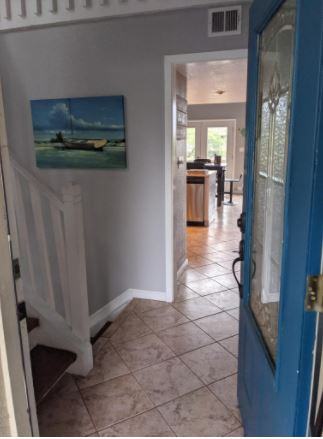 109 Comanche Pt - Photo 3 of 14