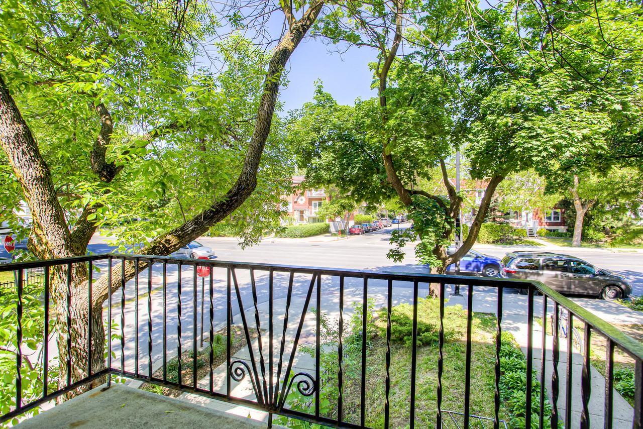 3450 Sherbrooke East - Photo 3 of 40