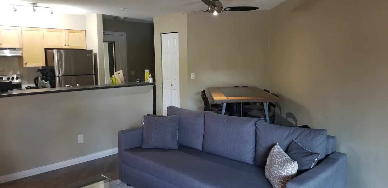 240 Sherbrooke Street - Photo 3 of 10