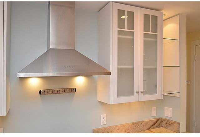 1179 Oakgrove Ave #1 - Photo 7 of 50