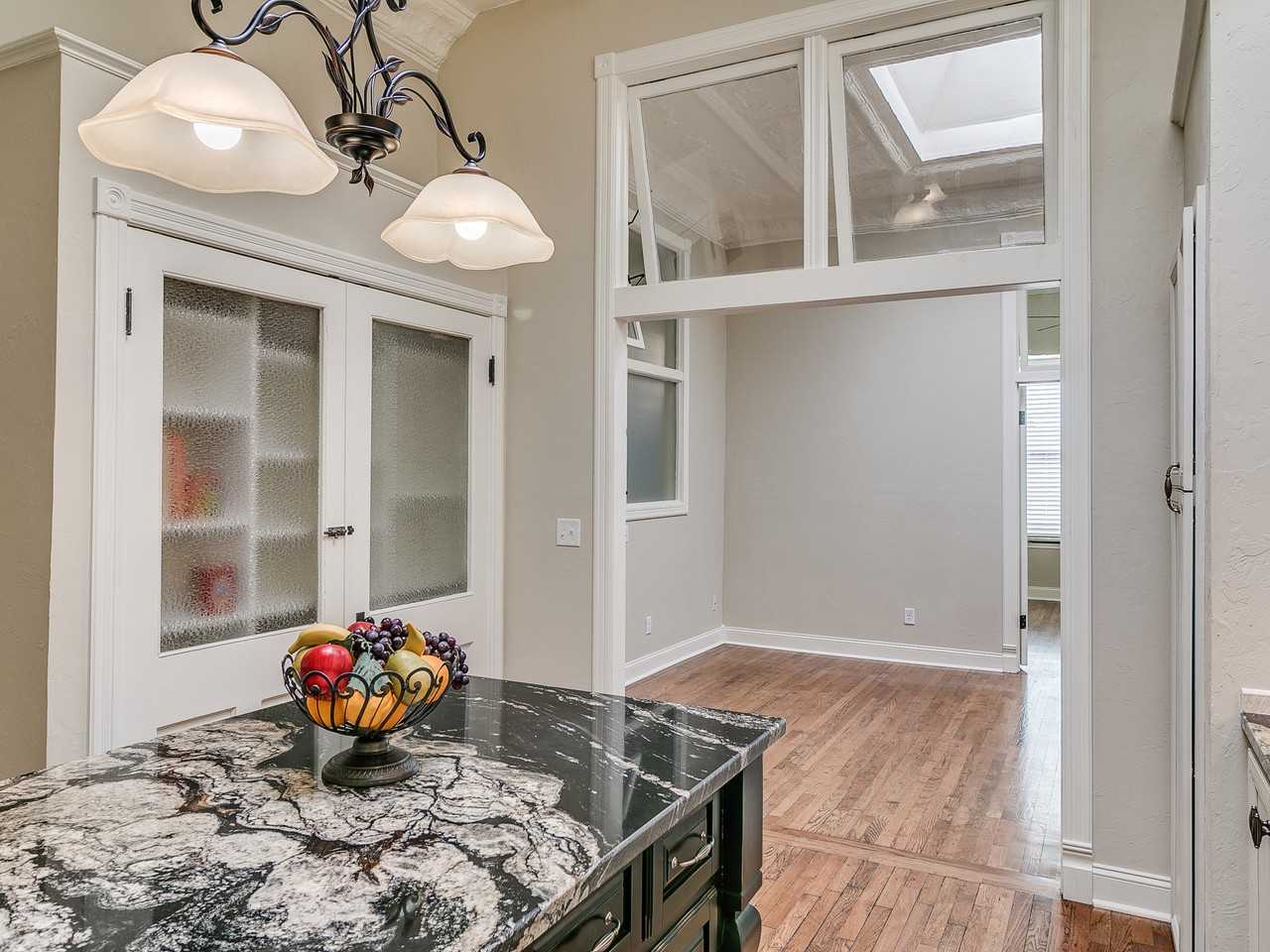 109 W Oklahoma Ave #D - Photo 3 of 10