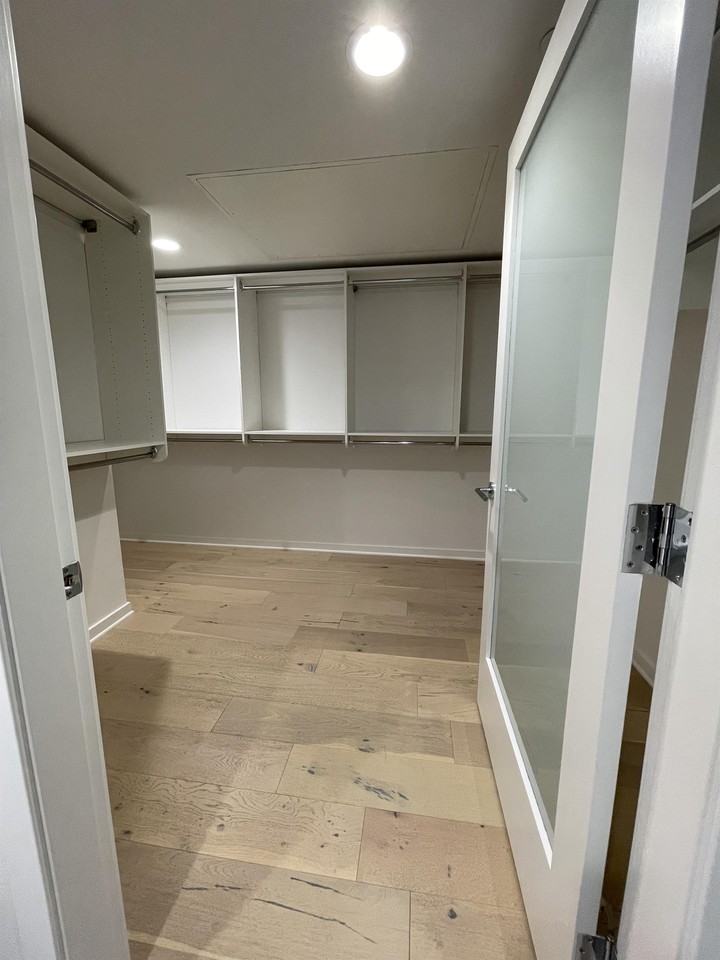 4240 Laurel Canyon Blvd #203 - Photo 5 of 13