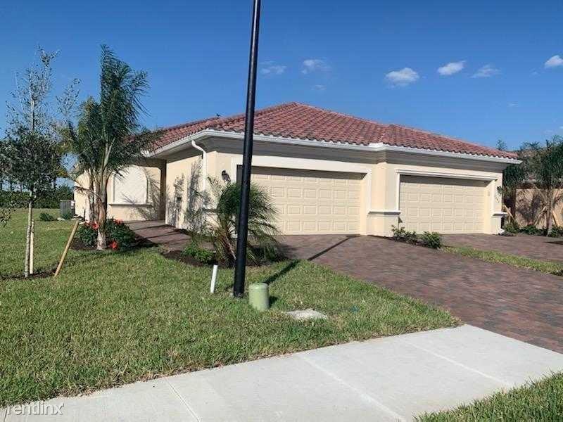 2044 Wellington St - Photo 2 of 29