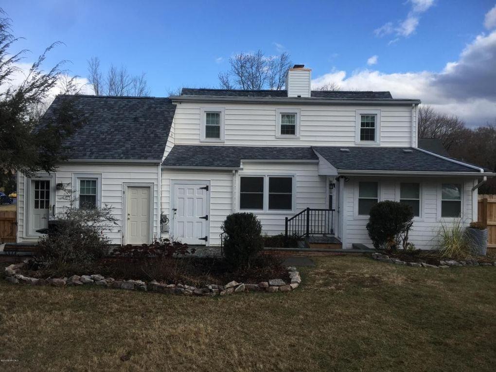 802 S Main St - Photo 2 of 37