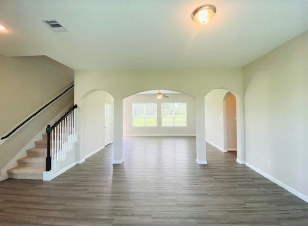 18315 Woods End - Photo 3 of 25