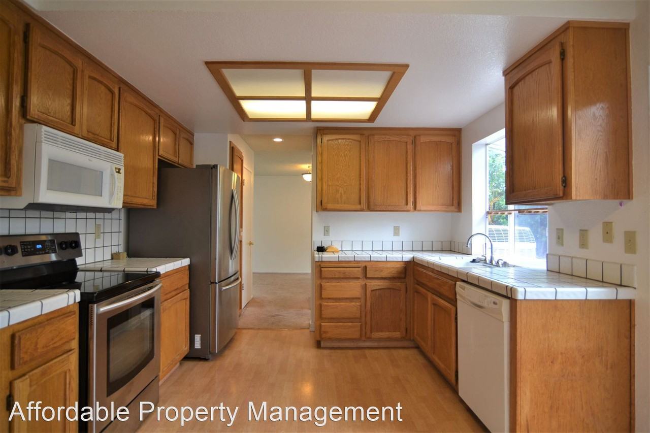 34198 Tony Ter - Photo 2 of 11