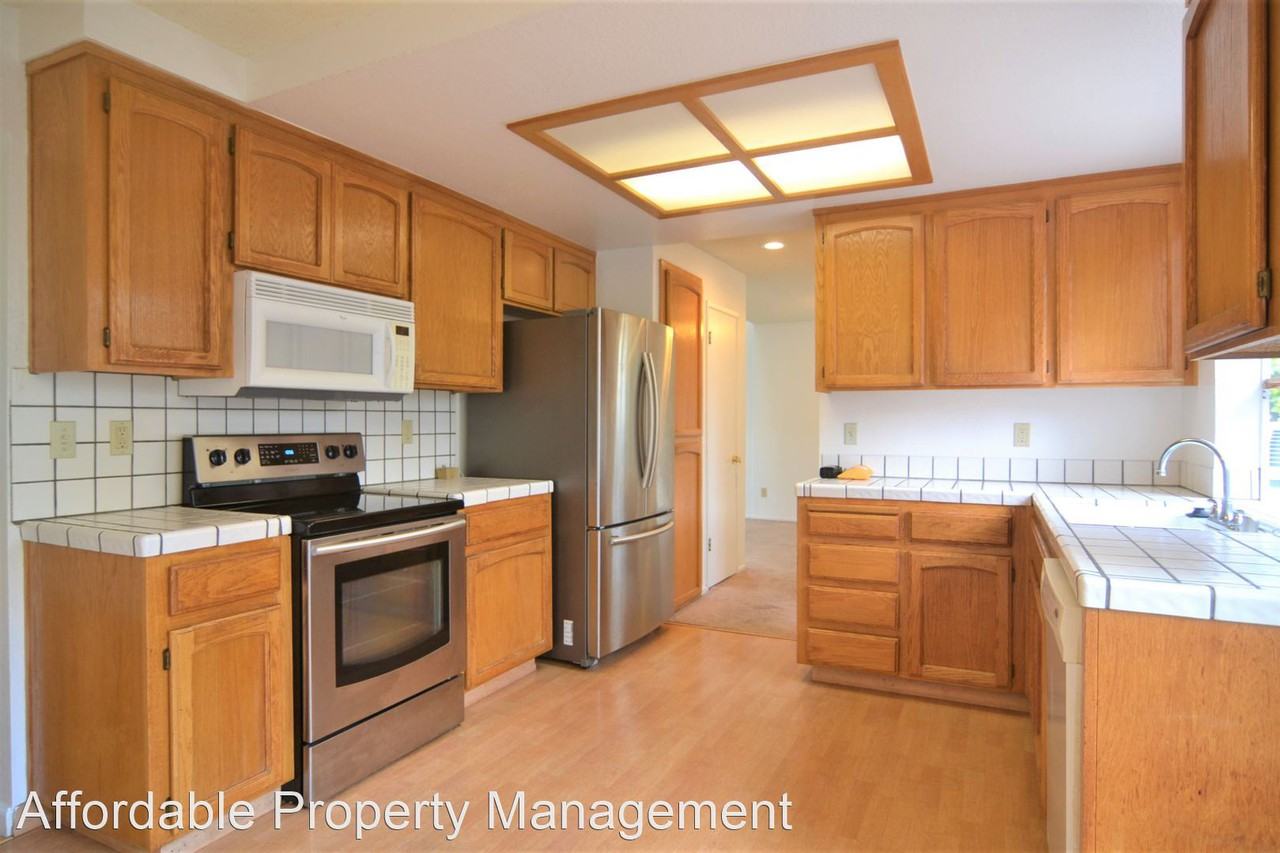 34198 Tony Ter - Photo 3 of 11