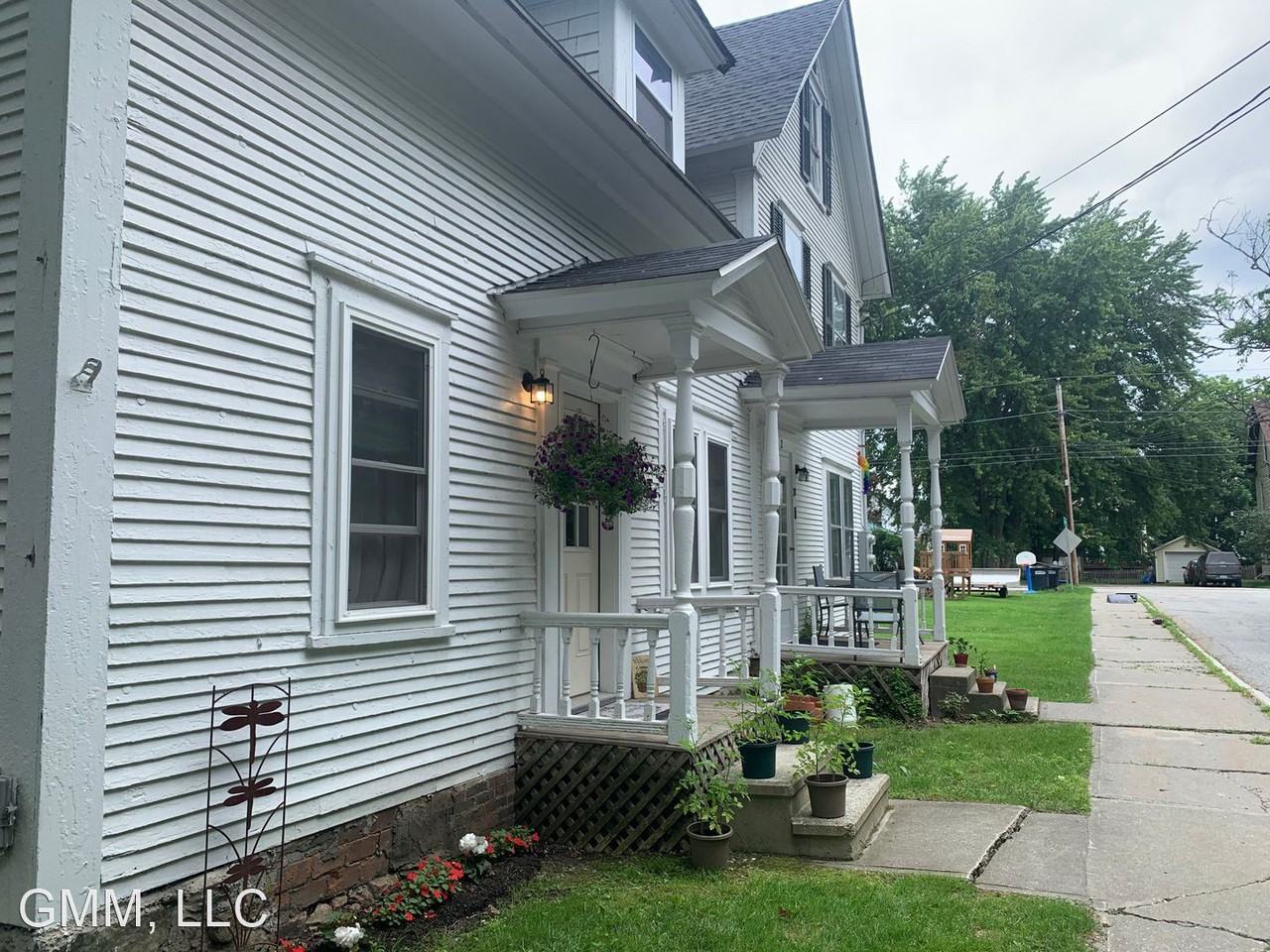 28 South Street - Photo 2 of 21